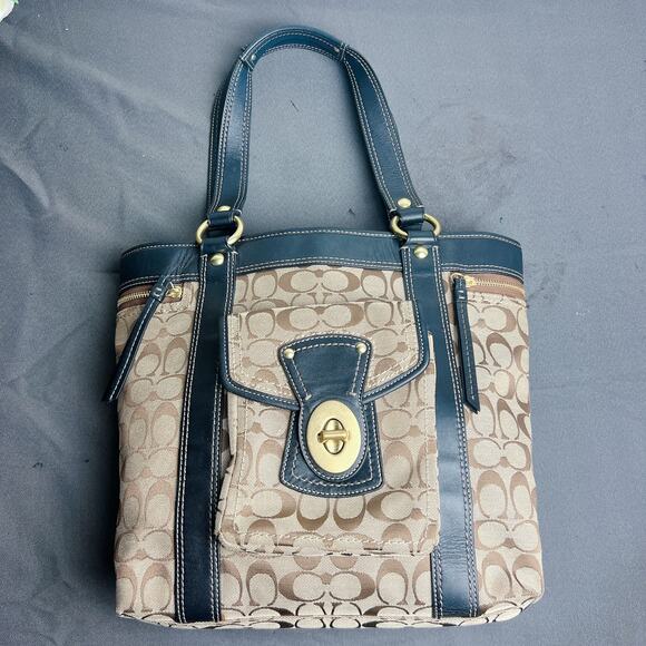 COACH Vintage Signature Large Legacy  Tote Bag F12889 - Picture 3 of 10